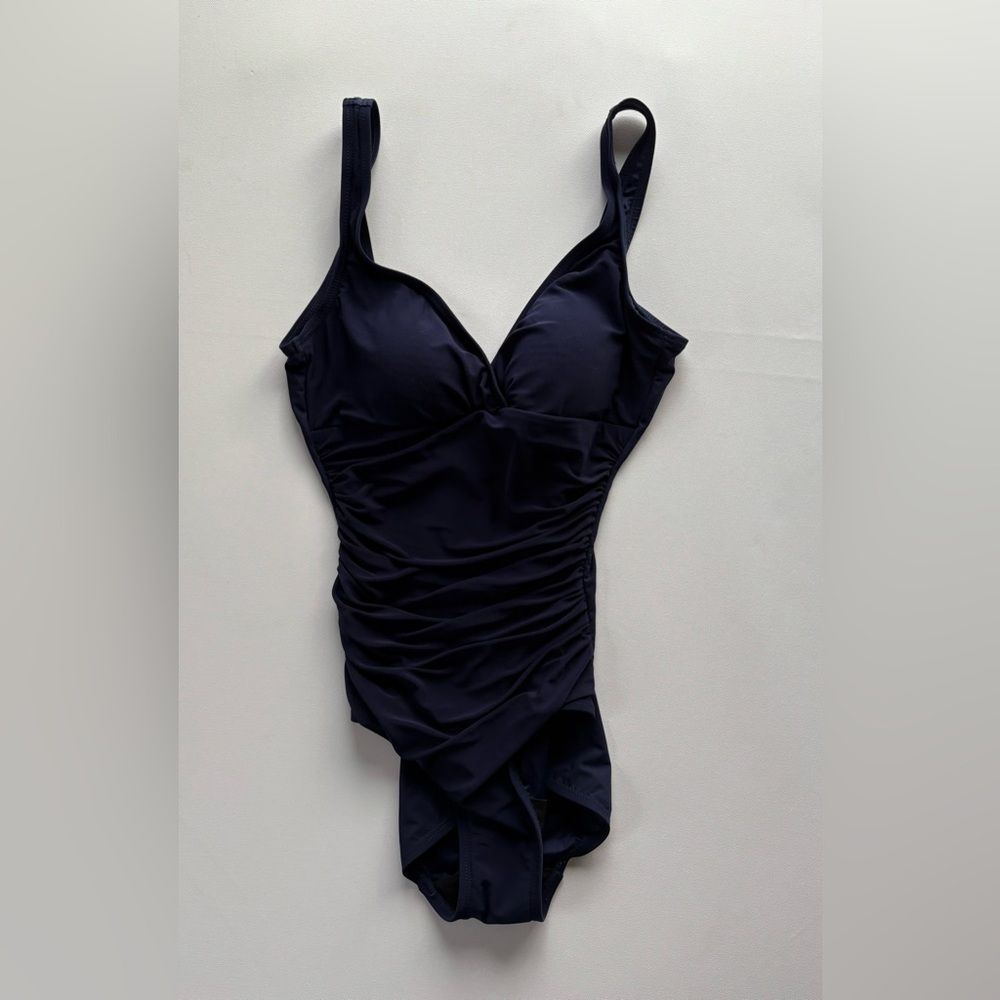 Women's St. John's Bay Navy One-piece Swimsuit Size 10